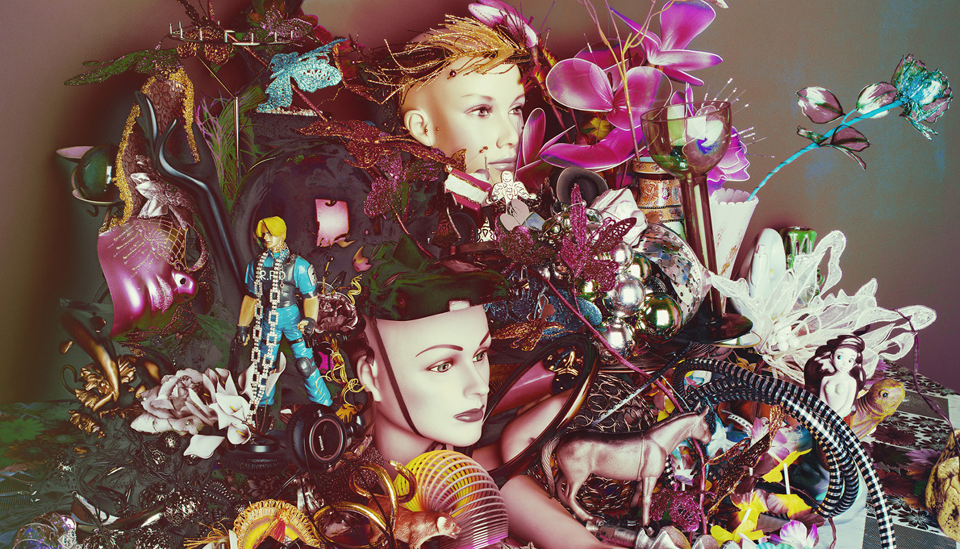 Valérie Belin. "Still Life With Mirror". Sèrie «Still Life», 2014. Tirage pigmentaire. 108 x 144 cm , 2014