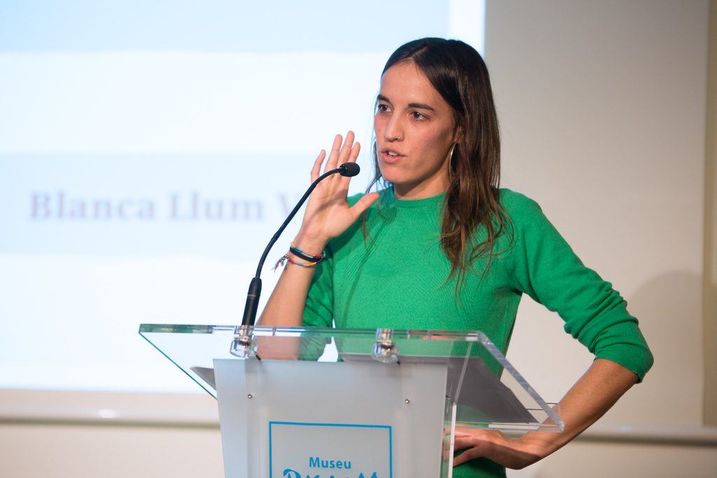 Blanca Llum Vidal va recitar poemes de Paul Celan, Paul Eluard, Palau i Fabre, Picasso i d'ella mateixa 